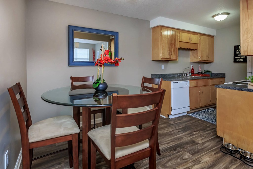 Eagles Crest At Durrett Apartments, 3371 Durrett Drive, Clarksville, TN