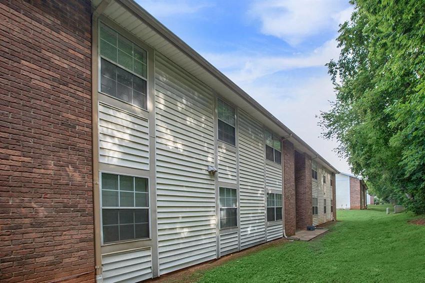 Eagles Crest At Durrett Apartments, 3371 Durrett Drive, Clarksville, TN