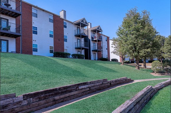 Graymere Apartments, 1955 Union Place, Columbia, TN - RENTCafé