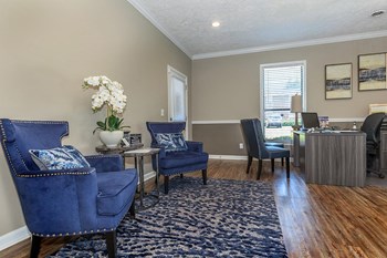 1897 Madison Street 1-2 Beds Apartment for Rent - Photo Gallery 3