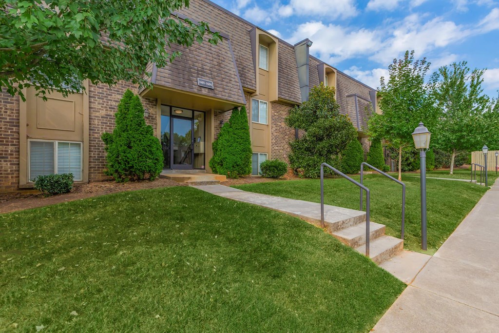 our apartments feature a spacious yard and green grass