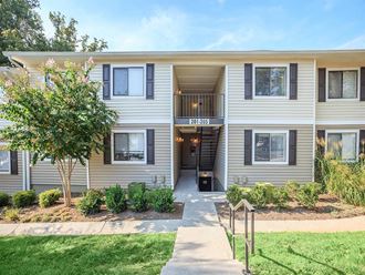 200 Highwood Ct. 1-2 Beds Apartment for Rent - Photo Gallery