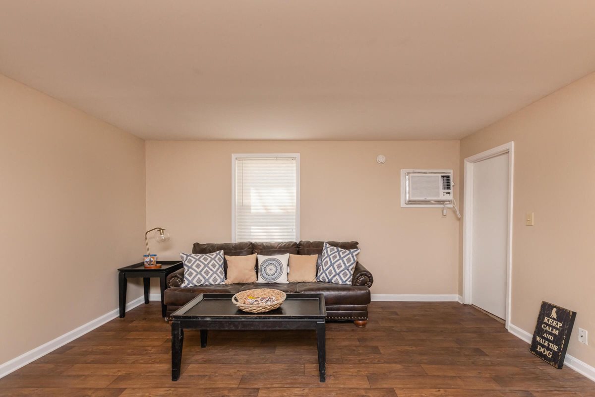 The Residences At 1671 Campbell Apartments