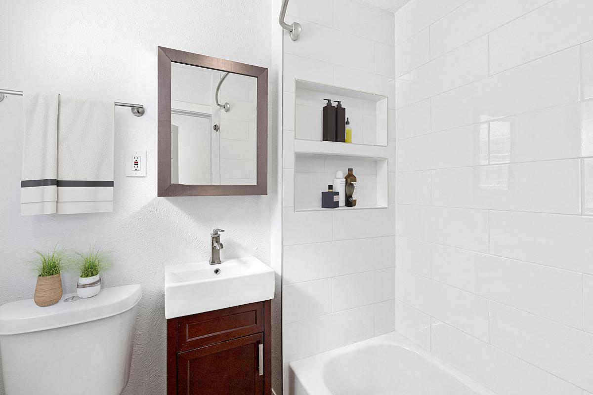 Haler Apartments in Denver, CO