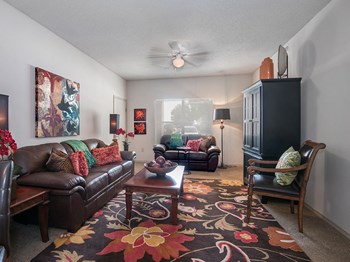 800 SW 19th Street 1-2 Beds Apartment for Rent - Photo Gallery 3