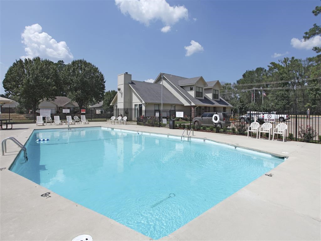 the swimming pool at the apartments for rent