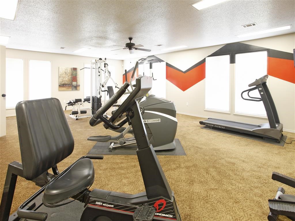 the gym at the apartments for rent