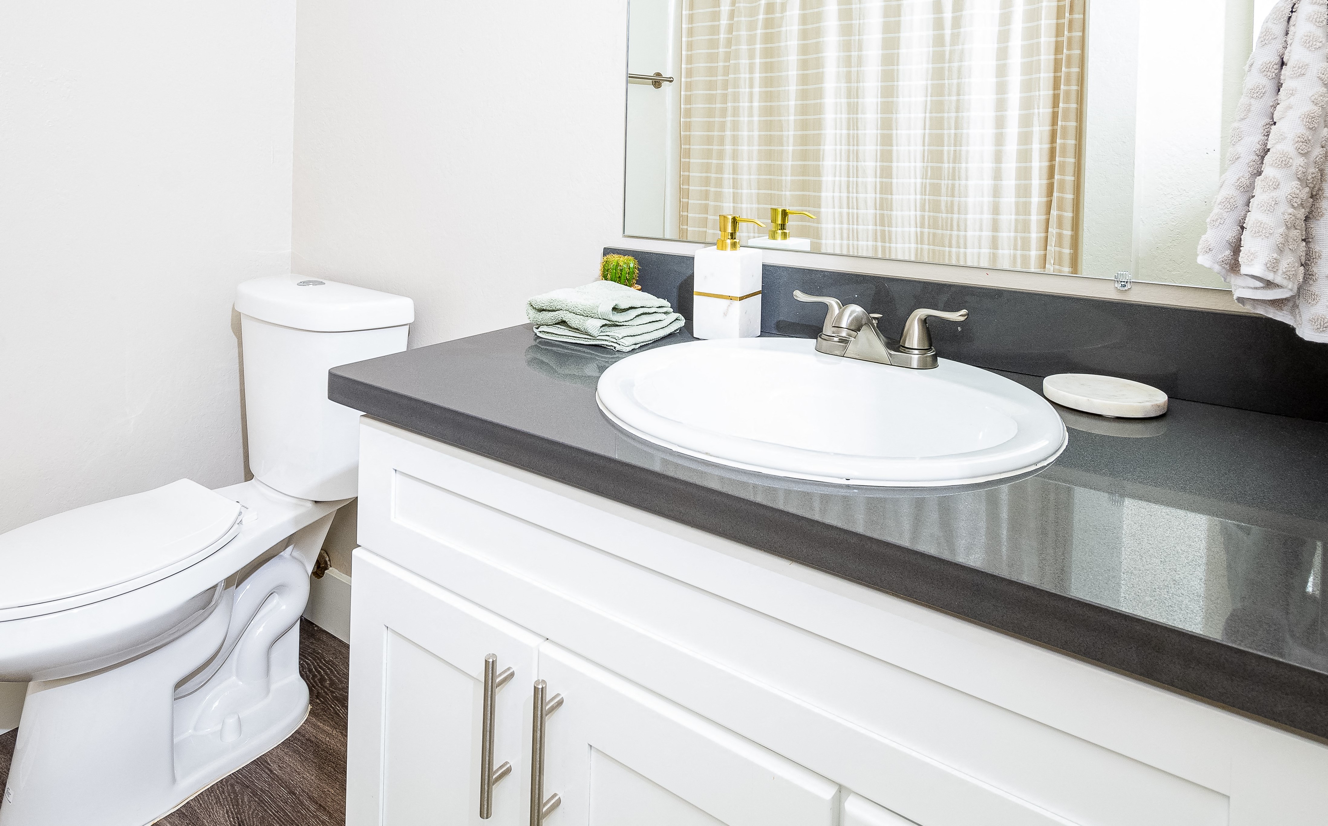 Bathroom Vanity l  The Marq in Santa Rosa, CA