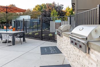 New Community Gas Grilles