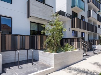 129 Kings Road 2-3 Beds Apartment for Rent - Photo Gallery 2