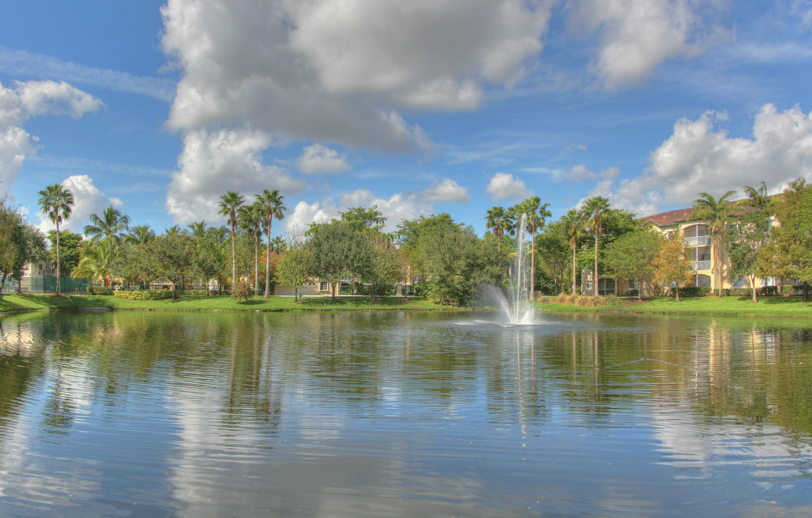 Polo Glen Apartments in Plantation, FL
