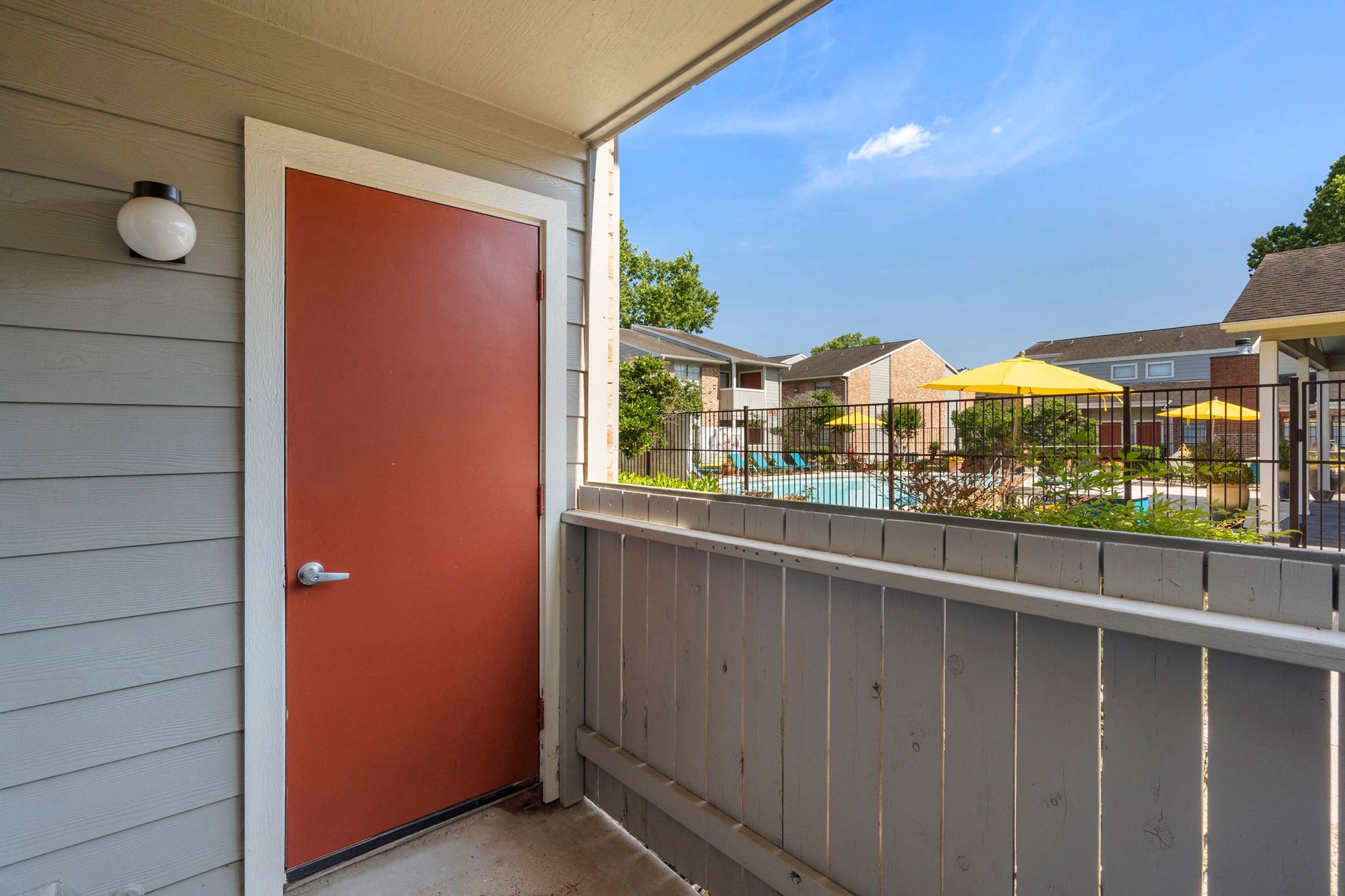 Patio, Exterior, Balcony, Storage, Outside