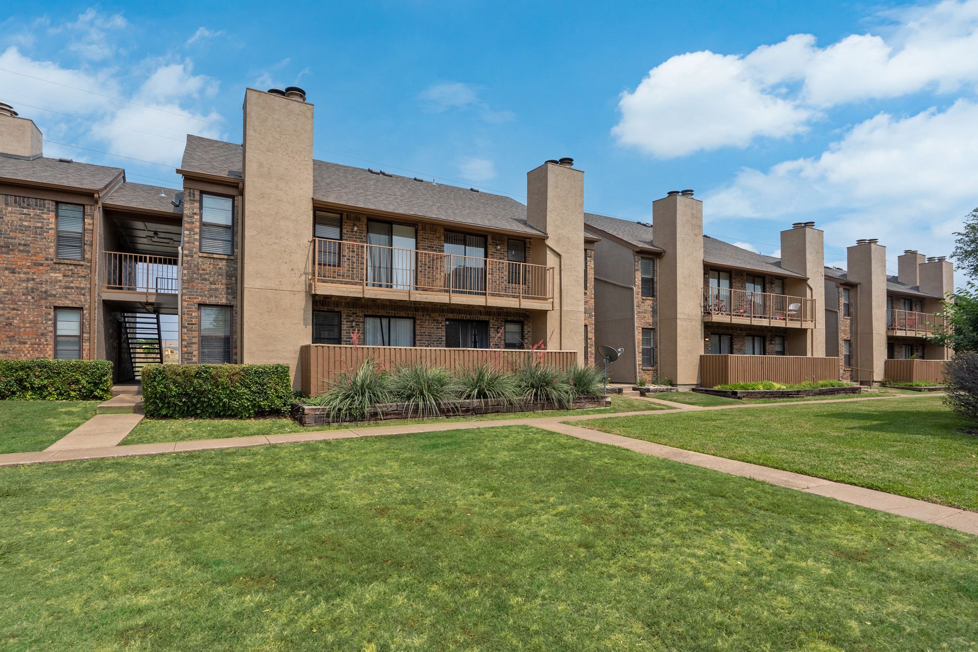 Exterior, Building, Landscaping