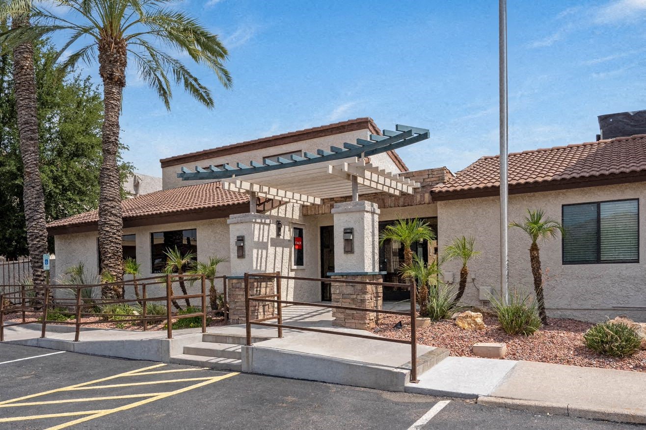 Clubhouse, Leasing, Landscaping, Office