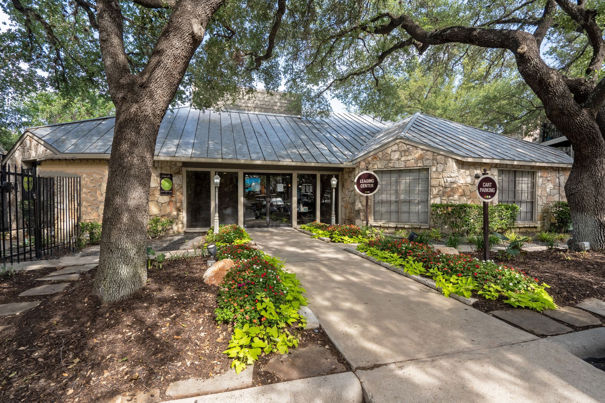 Clubhouse, Leasing, Landscaping, Office