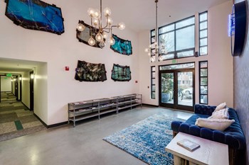 4751 12th Ave NE Studio-2 Beds Apartment for Rent - Photo Gallery 20