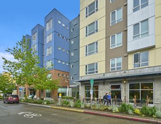 4751 12Th Ave NE Studio-2 Beds Apartment for Rent - Photo Gallery 3