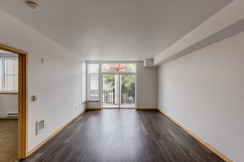 4751 12th Ave NE Studio-2 Beds Apartment for Rent - Photo Gallery 33