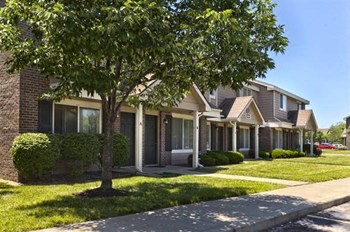 16700 West 127TH Street 1-3 Beds Apartment for Rent - Photo Gallery 3