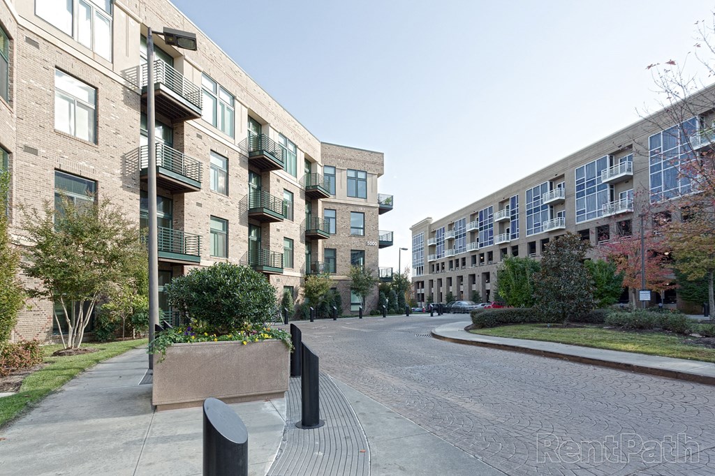 Environs Lofts At East 54