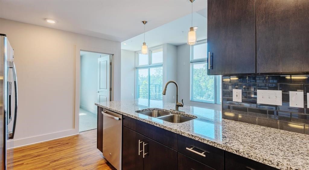 Environs Lofts At East 54