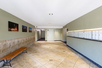 Lobby Lobby - Photo Gallery 2