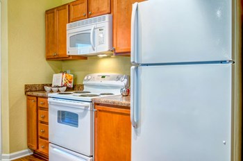 5000 Mountain Springs Rd. Studio-3 Beds Apartment for Rent - Photo Gallery 4