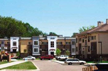 1144 Barclay Street 1-4 Beds Apartment for Rent - Photo Gallery 2