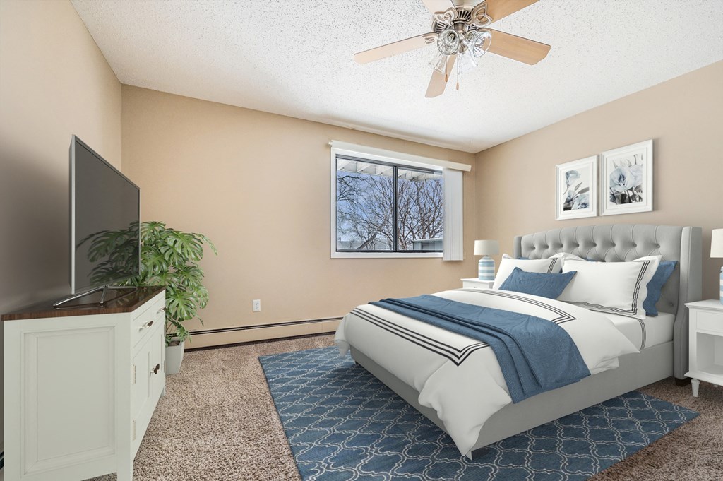 Heritage Hills is a similar property to Fernbrook Apartments, LLC located in Bloomington