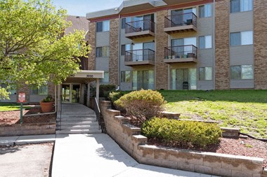3930 Lancaster Lane 1-2 Beds Apartment for Rent