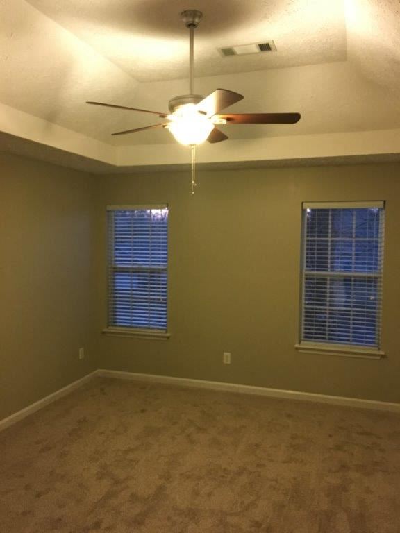 1801 Easton Ct