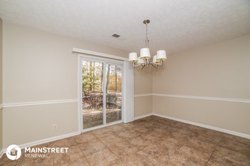 5669 Liberty Rd 3 Beds House for Rent - Photo Gallery 5