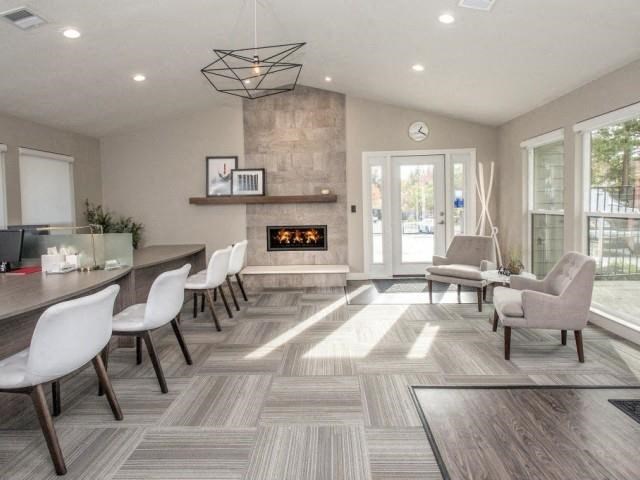 clubhouse l Eclipse 96 Apartments in Fair Oaks CA