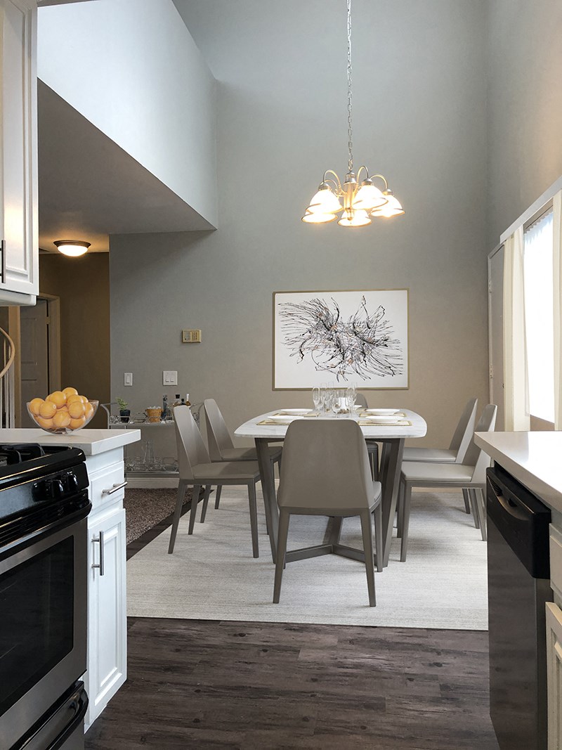 Dining Table and Kitchen | Noho Gallery Apartments in North Hollywood, CA 91601