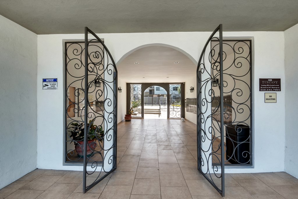 Entrance at Tuscany Villas Apts | Torrance CA 