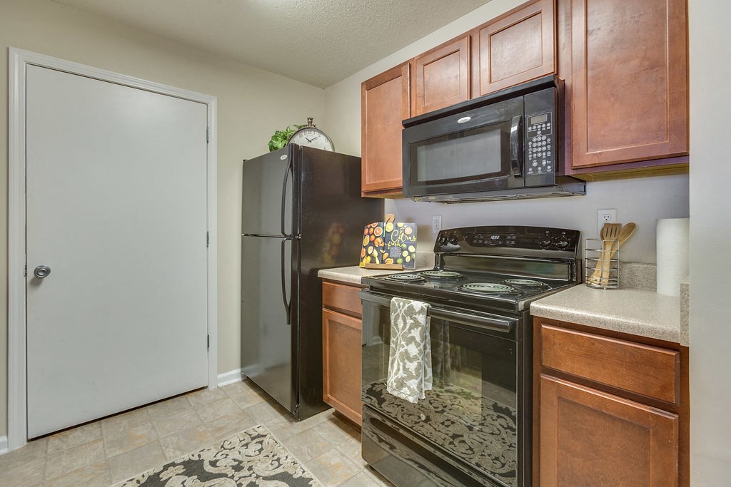 Forest Trail Apartment Homes Northport, AL, Kitchen