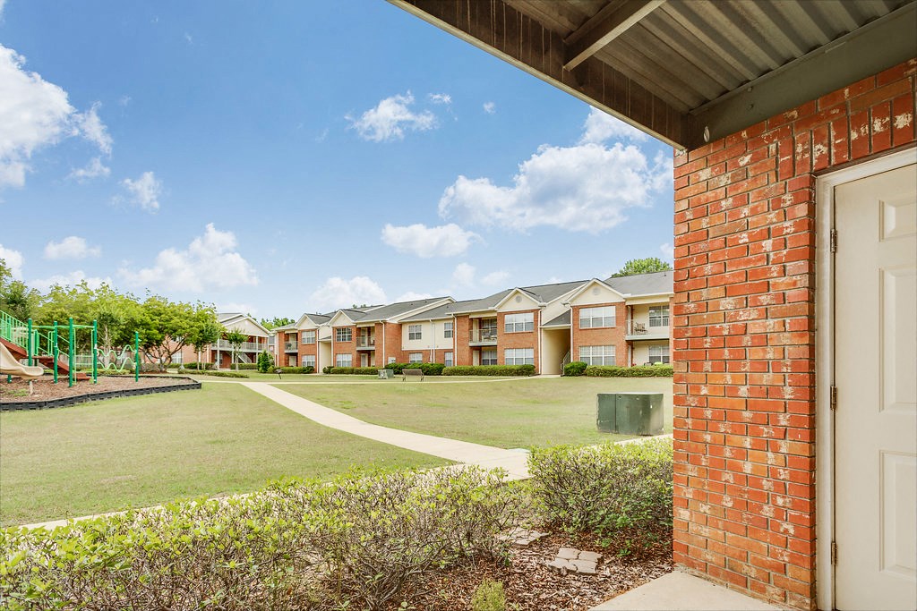 Forest Trail Apartment Homes Northport, AL, Exterior