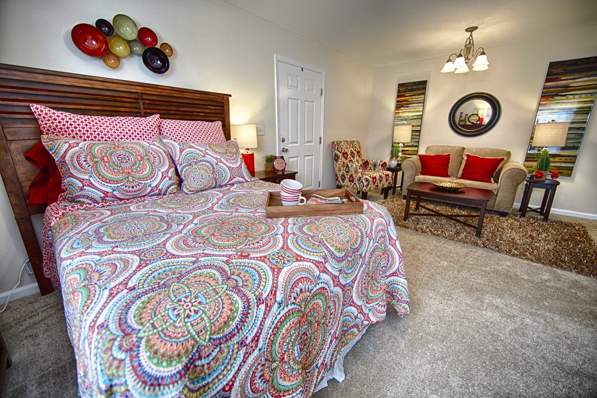 Forest Trail Apartment Homes Northport, AL, Bedroom