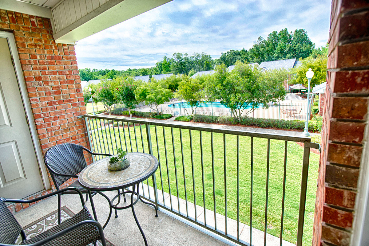 Forest Trail Apartment Homes Northport, AL, Private patio