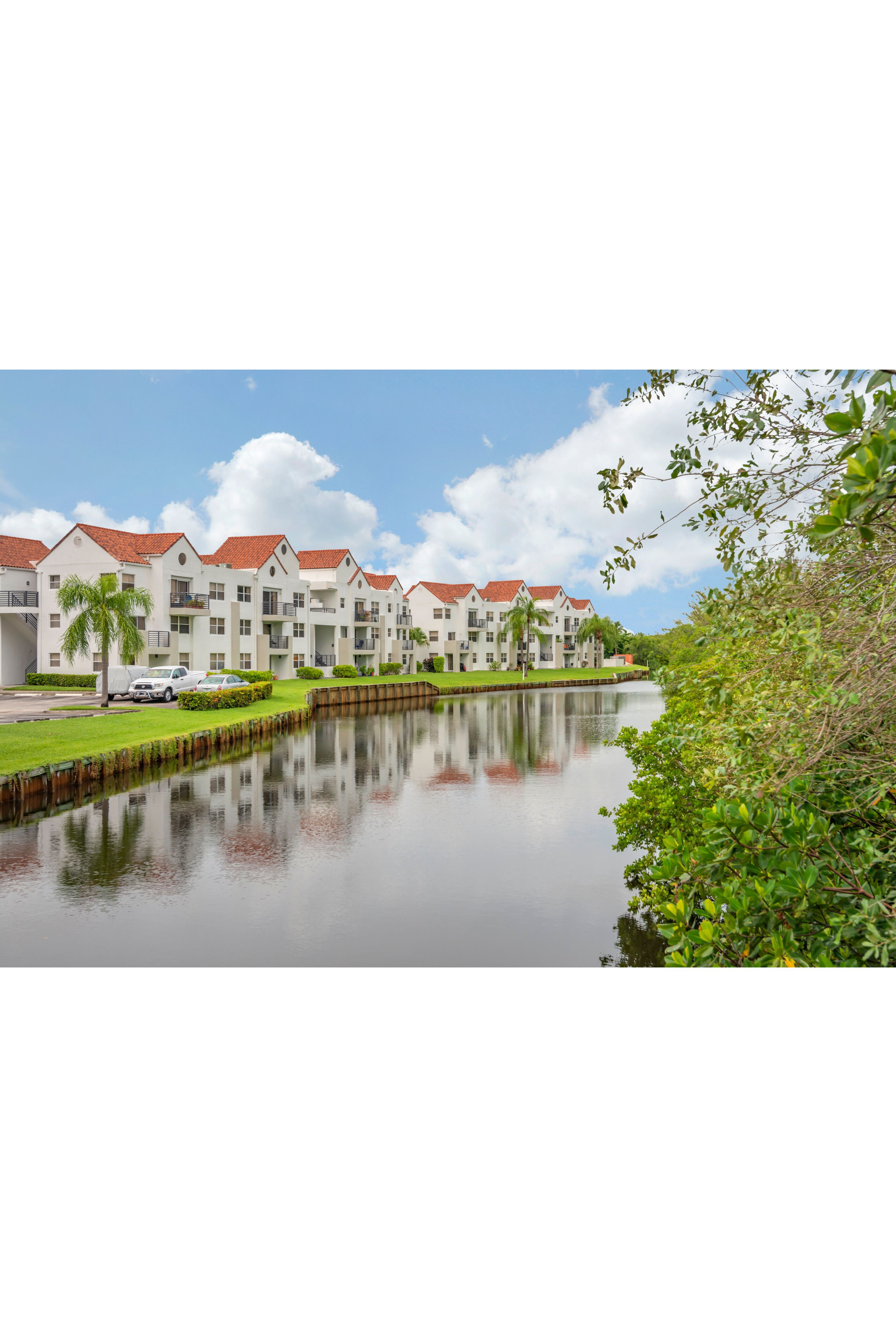 Sheridan Ocean Club Apartments Apartments in Dania Beach, FL