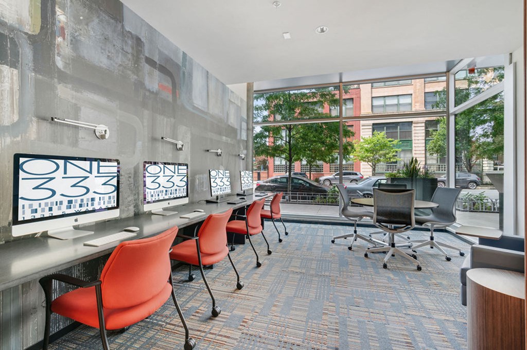 Business Center Business Center at One 333, Chicago, IL, 60605