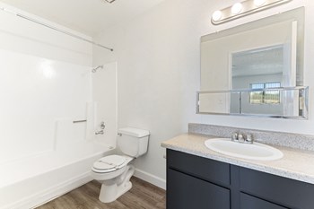 bathroom - Photo Gallery 5
