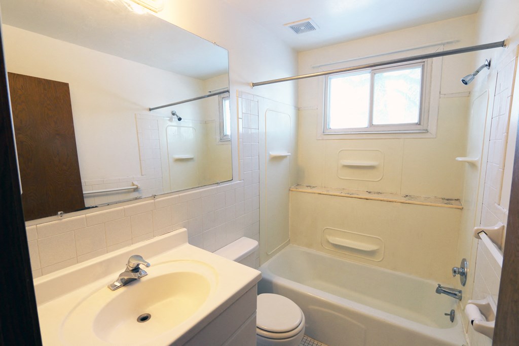 Spring Lake Park Apartments