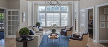 4835 Cameron Valley Pkwy. Studio-3 Beds Apartment for Rent - Photo Gallery 6