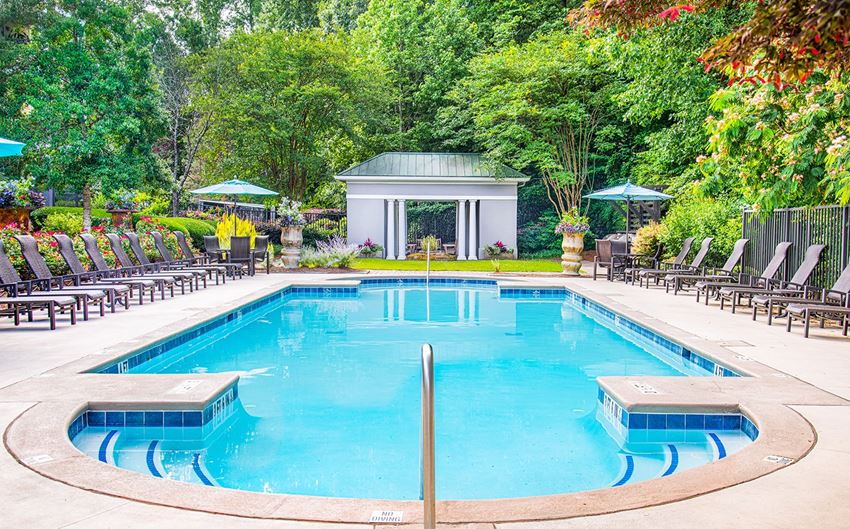 the swimming pool at the inns resort spa