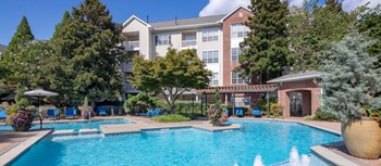 500 Briarvista Way 1-3 Beds Apartment for Rent - Photo Gallery 2