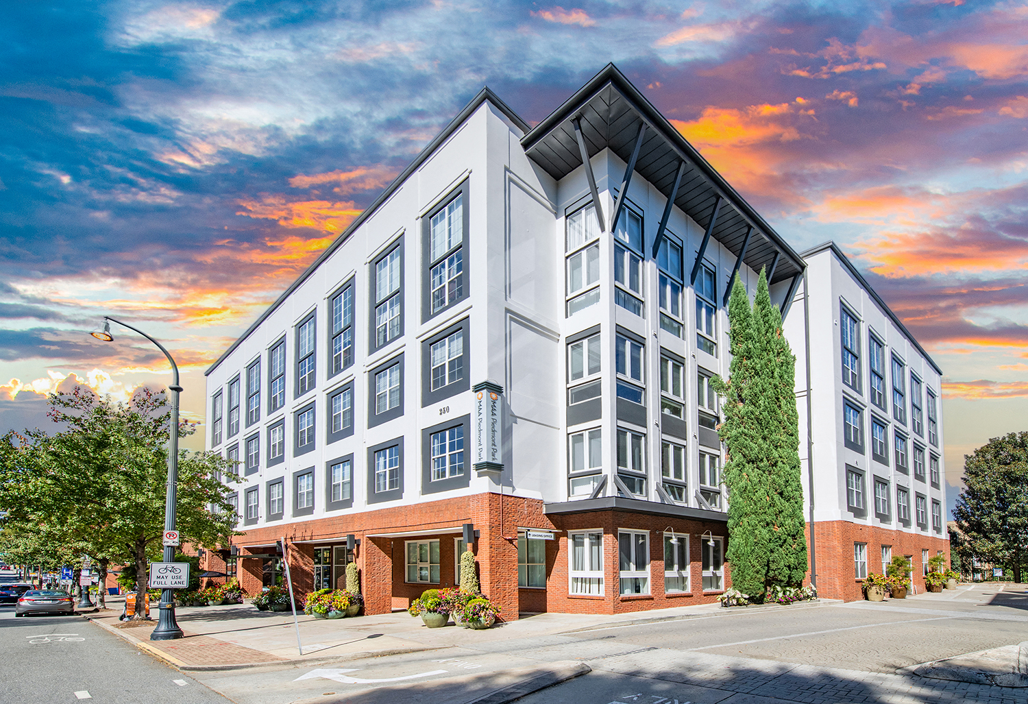 the building in which the hotel is located