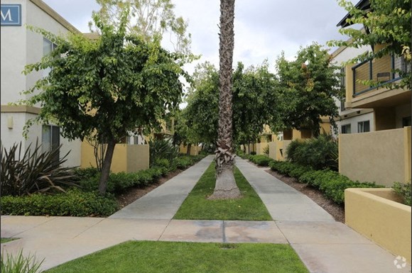 Tribeca Apartments 3201 Yorba Linda Blvd Fullerton Ca Rentcafé Fullerton Photo Gallery 6