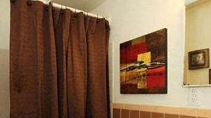 Fairview Place Bathroom Image