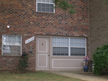 1938 Kennedy Drive 1 Bed House for Rent